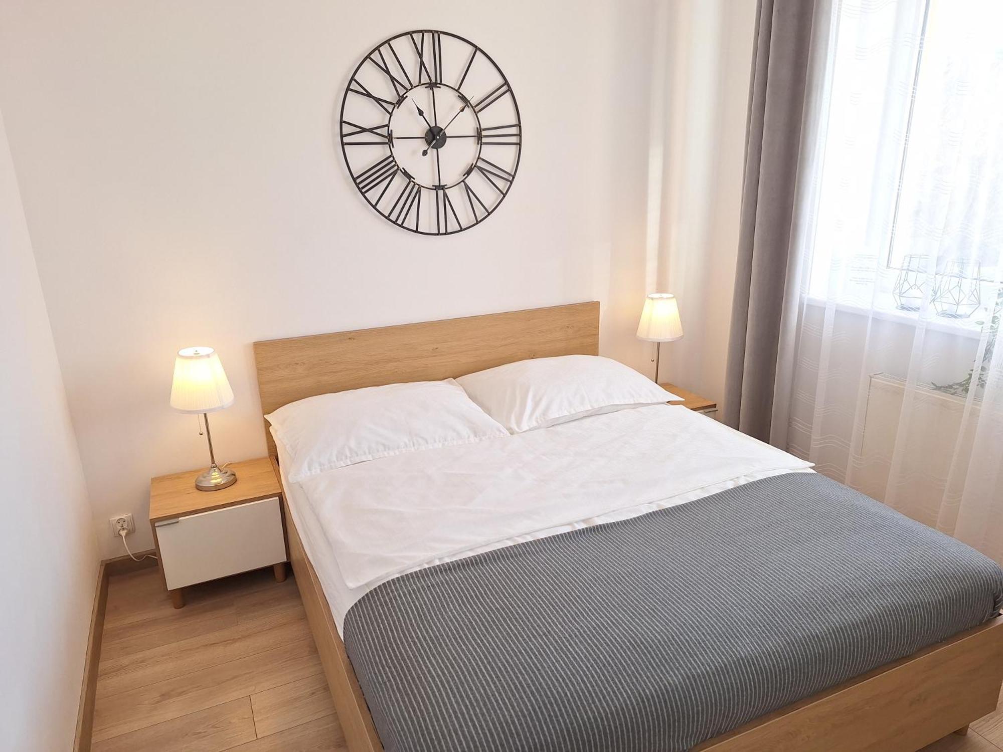 Grand - Prywatny Parking, Blisko Szpital Arkonska Apartamento Szczecin